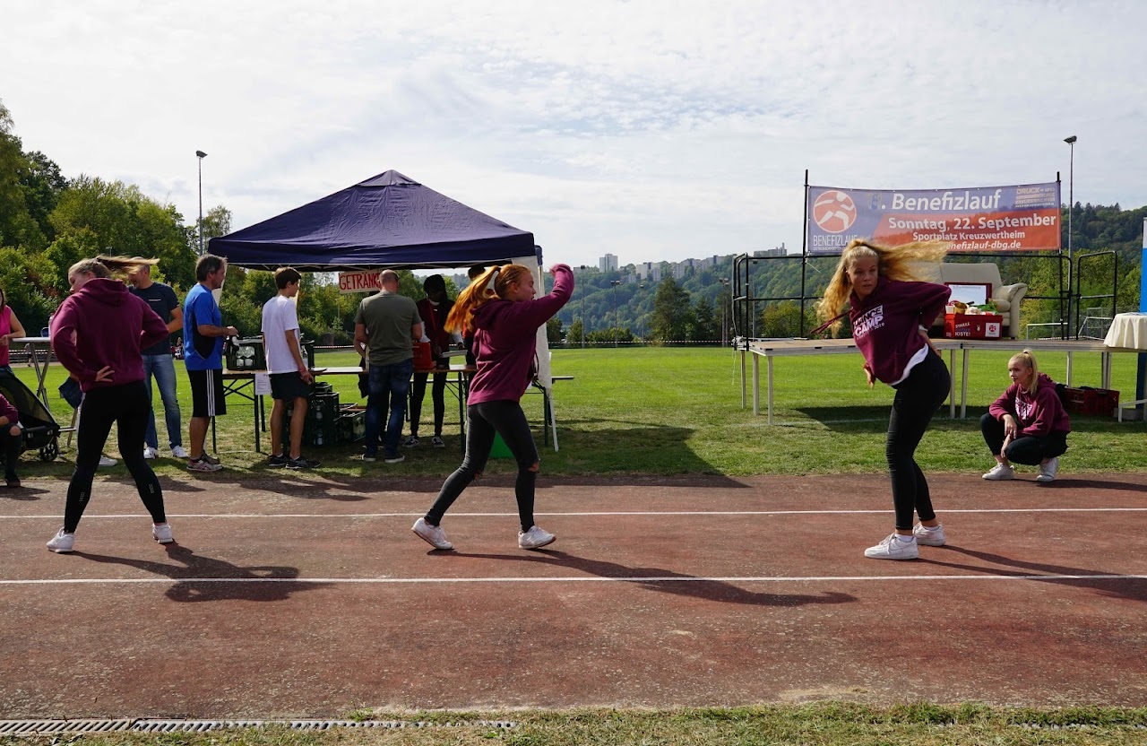 Bild vom 11. Benefizlauf im Jahr 2019. Dies ist das 90. Bild.